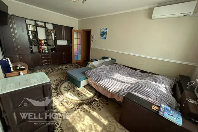 Realty photo, prospekt SHevchenka, 9 a - 0