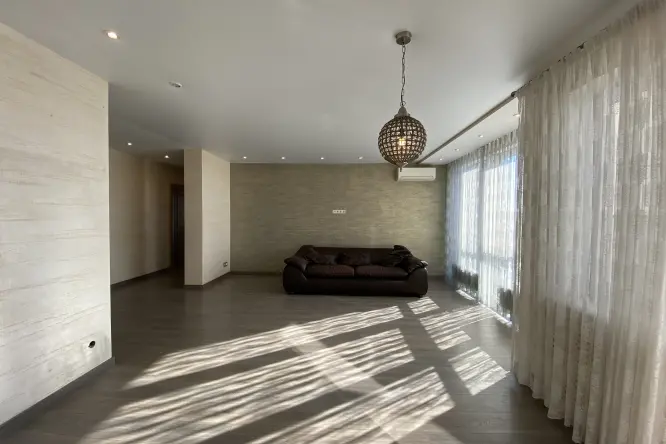 Realty photo, V'yacheslava CHornovola, 11 - 2