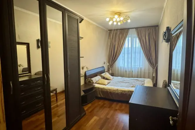 Realty photo, YErevanska, 13 - 10