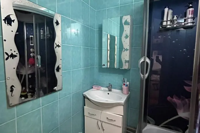 Realty photo, prospekt SHevchenka, 9 a - 12