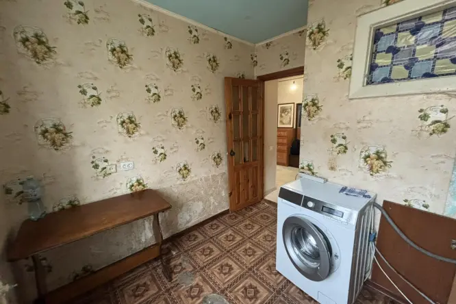 Realty photo, B.Hmelnitskoho, 6 - 8