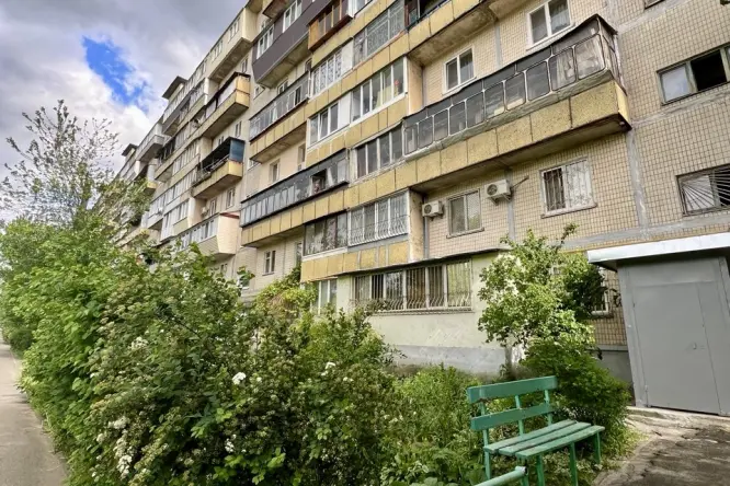 Realty photo, Lisovy Avenue, 33 - 0