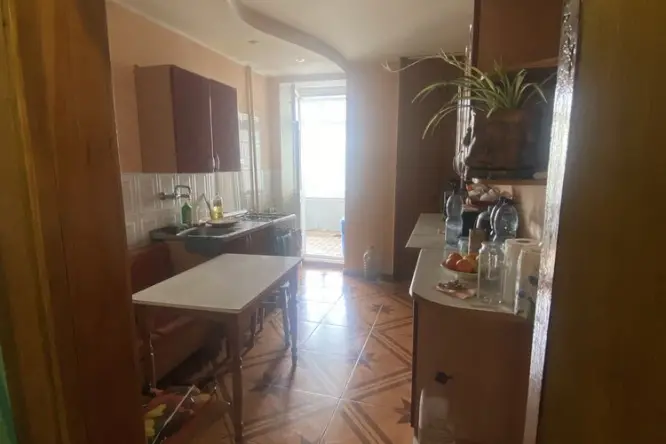 Realty photo, pr.  Beresteiskii, 1 - 16