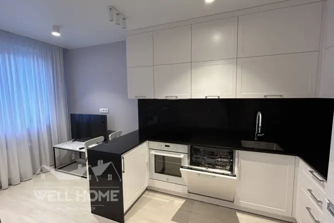 Realty photo, Naberejnaya, 8D - 0