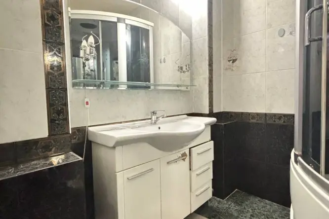 Realty photo, Hrushevskoho, 9 - 12