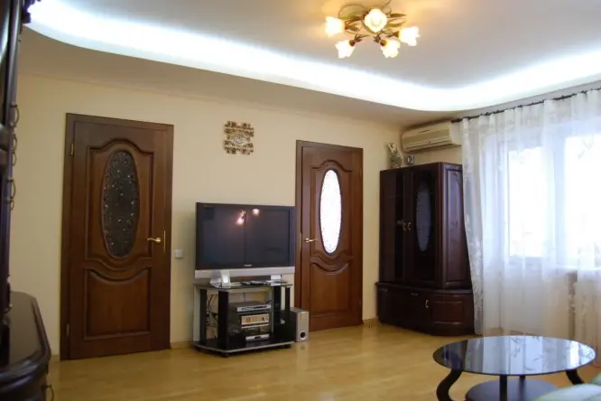 Фото нерухомості, Коновальца, 33 - 1