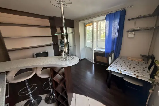 Realty photo, SHoludenka, 6V - 4