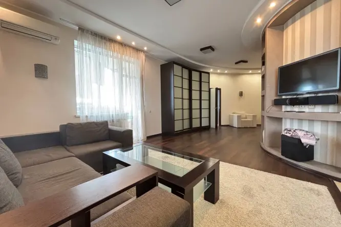 Realty photo, CHornovola, 2 - 4