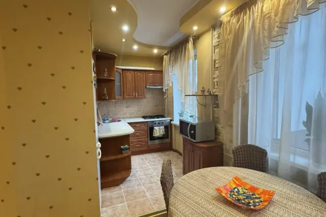 Realty photo, YErevanska, 13 - 0