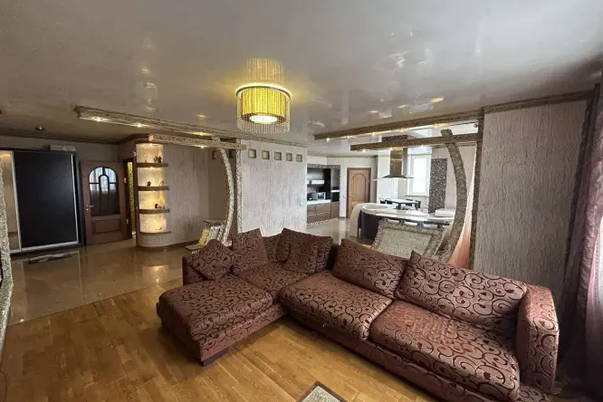 Realty photo, Evheniya Sverstyuka, 52V - 0