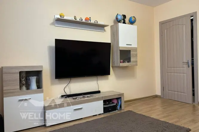 Realty photo, Naberejnaya, 6H - 1