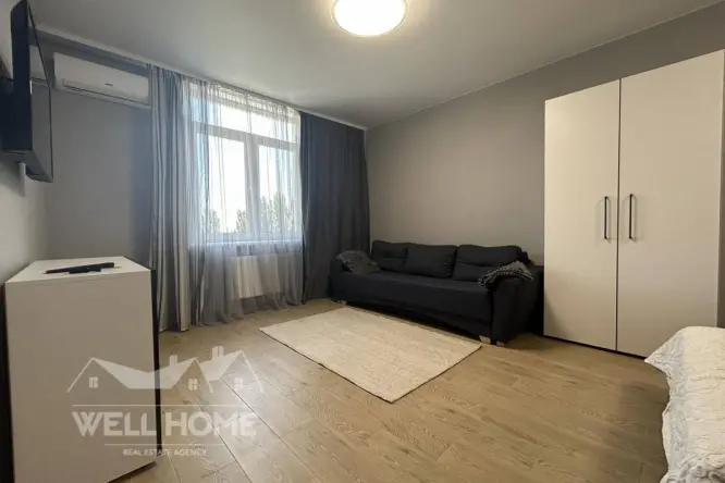 Realty photo, Naberejnaya, 6J - 1