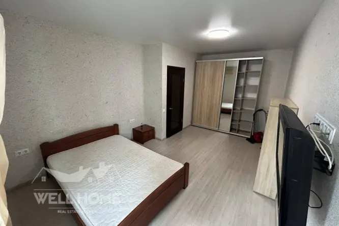 Realty photo, Naberejnaya, 8D - 1