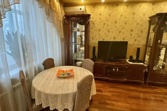 Realty photo, YErevanska, 13 - 4