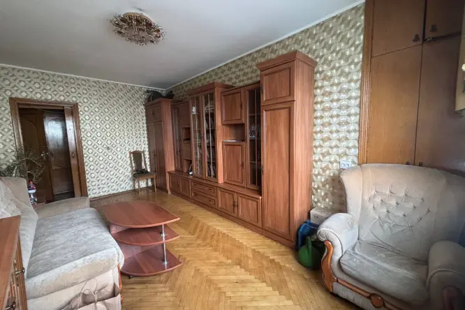 Realty photo, pr.  Beresteiskii, 1 - 0