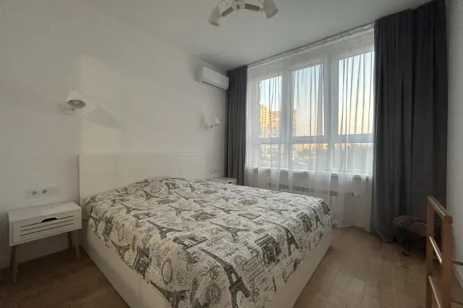 Realty photo, Drahomanova, 10 - 0