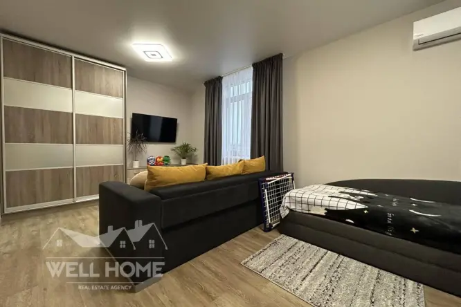 Realty photo, Naberejnaya, 6j - 2