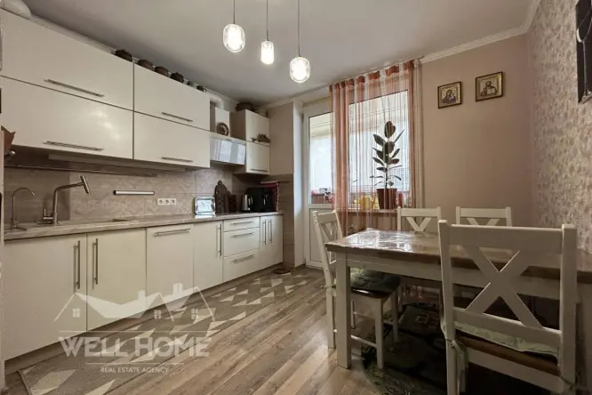 Realty photo, Naberejnaya, 6H - 7