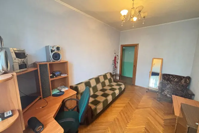 Realty photo, pr.  Beresteiskii, 1 - 7