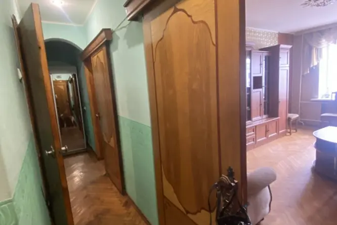 Realty photo, pr.  Beresteiskii, 1 - 20