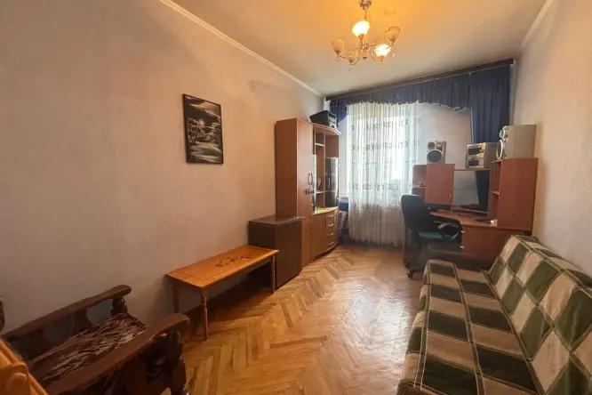 Realty photo, pr.  Beresteiskii, 1 - 8