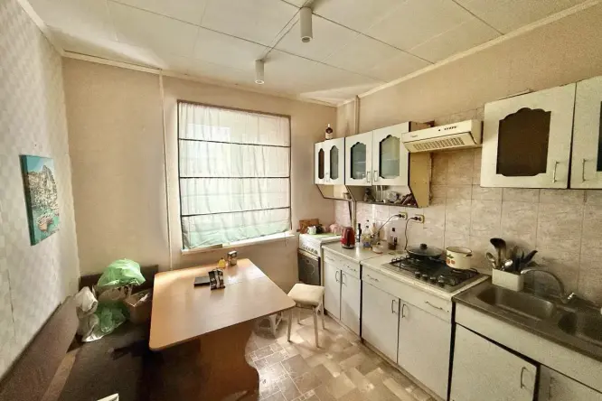 Realty photo, CHervonoyi kalini, 93b - 1