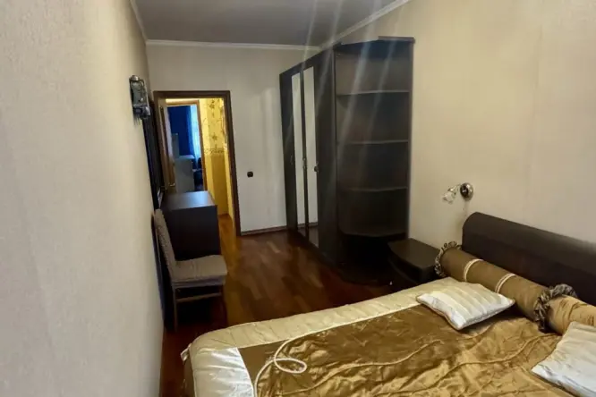 Realty photo, YErevanska, 13 - 11