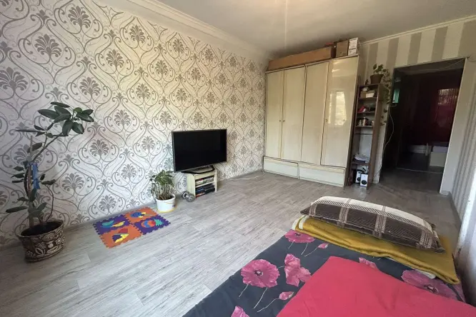 Фото нерухомості, Мазепи, 1 - 3