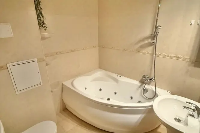 Realty photo, Dnіprovska naberejna, 19-V - 17