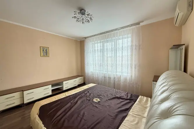 Realty photo, Dnіprovska naberejna, 19-V - 3