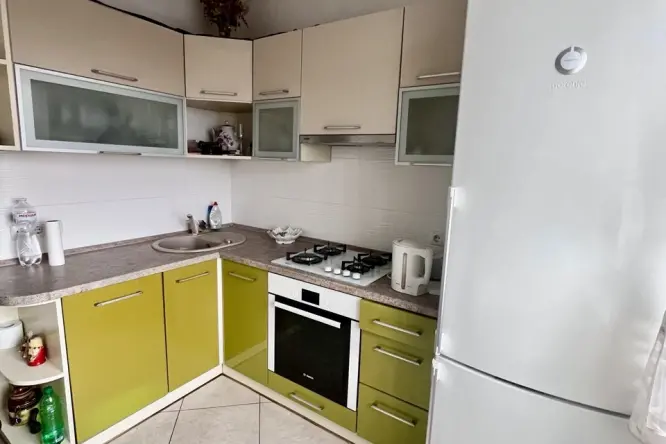 Realty photo, Ronalda Reihana, 10 - 2