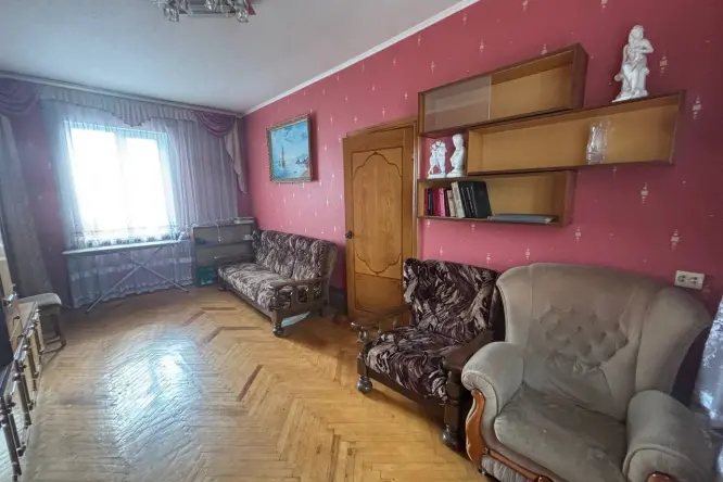 Realty photo, pr.  Beresteiskii, 1 - 11