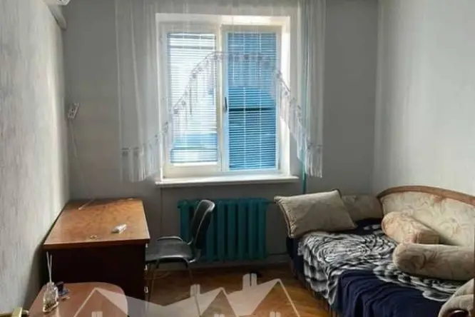 Realty photo, prospekt SHevchenka, 9 a - 5