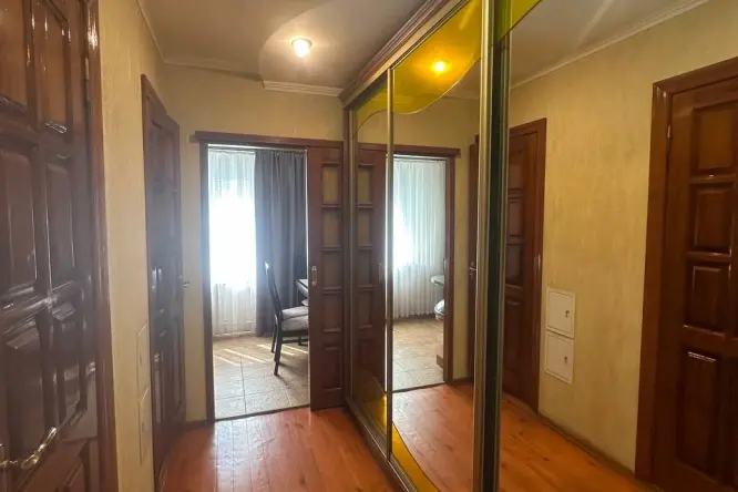 Realty photo, Hrushevskoho, 5 - 16