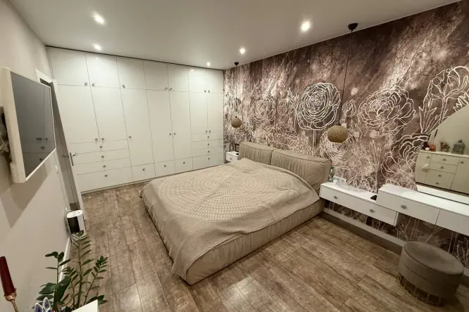 Фото нерухомості, Набережна, 6-Ж - 0