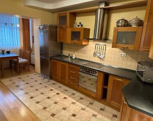 Realty photo, Revutskoho, 5